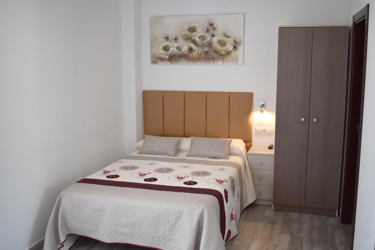 Iznajar Suites ภายนอก รูปภาพ